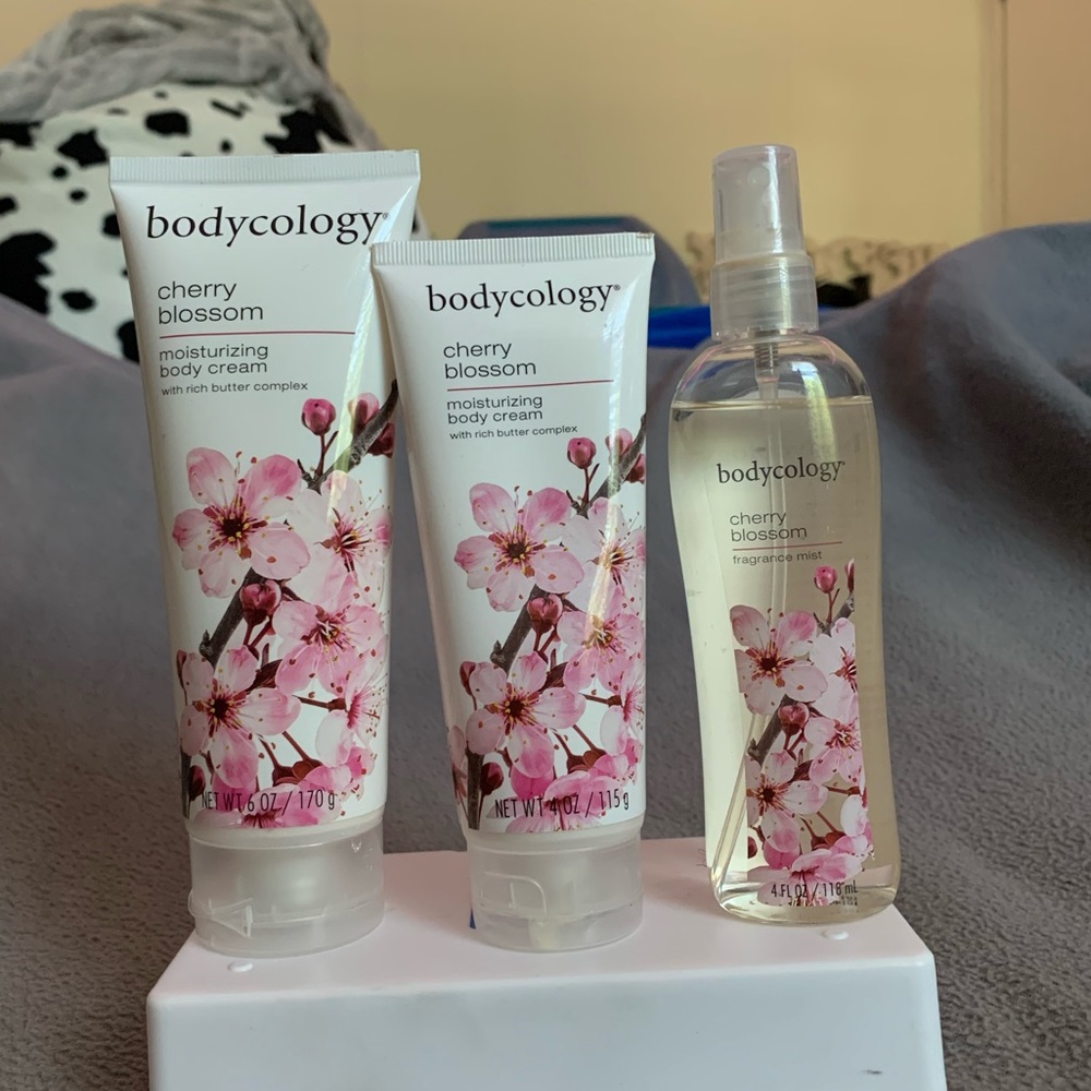 Cherry Blossum Moisturizing Body Cream